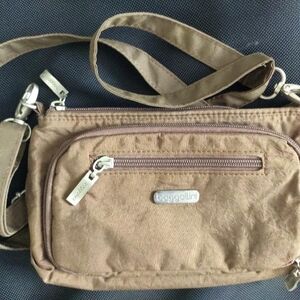 Baggallini Tan Belt Bag
